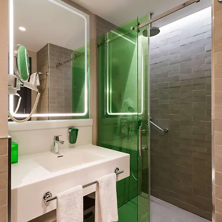 ホテル Park By Radisson Atasehir 4*