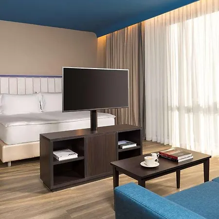 Park By Radisson Atasehir Hotell