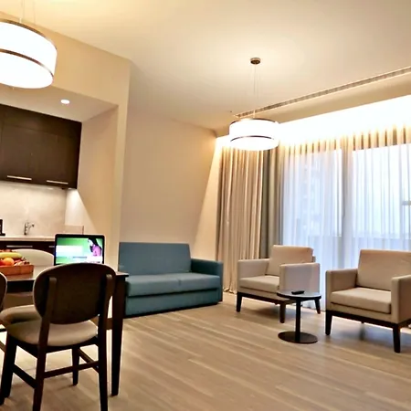 Park By Radisson Atasehir 4*