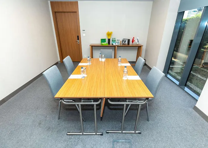 Hotel Park By Radisson Atasehir