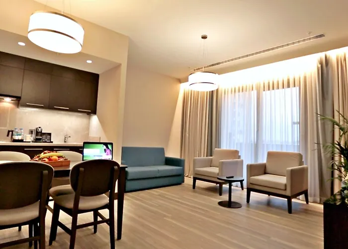 Park By Radisson Atasehir 4*