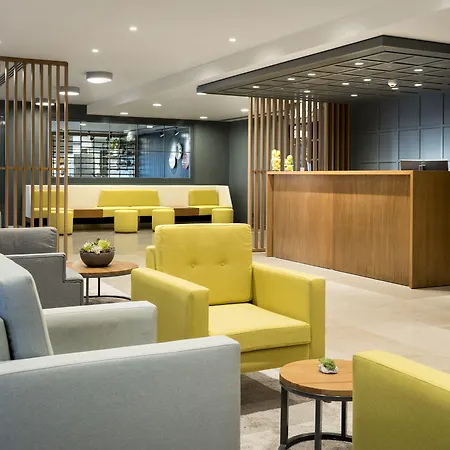 Park By Radisson Atasehir 호텔