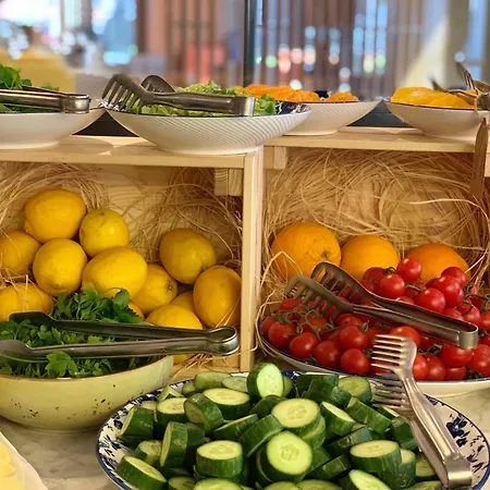 מלון Park By Radisson Atasehir